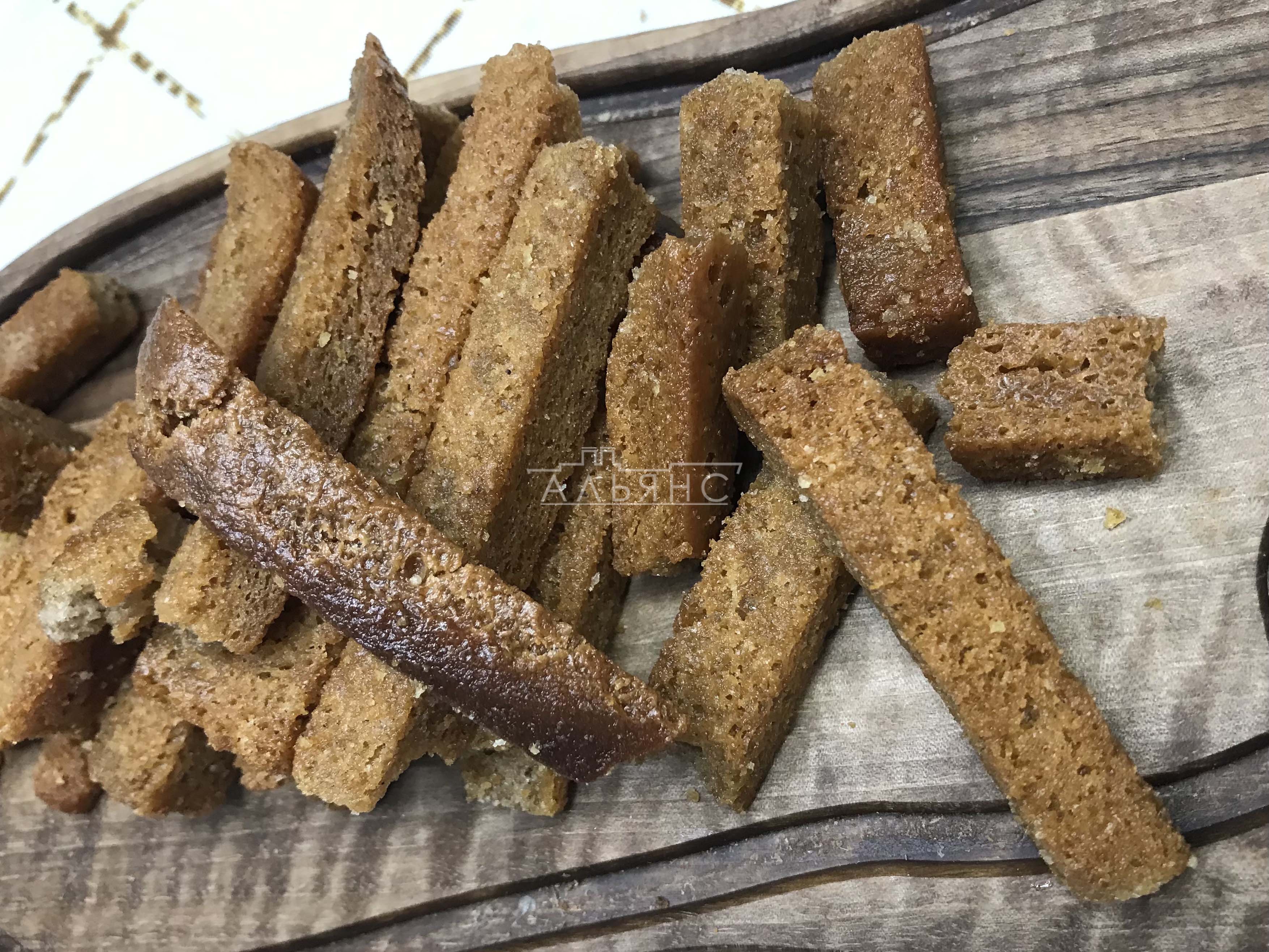 Деревенские гренки с чесноком в Самаре