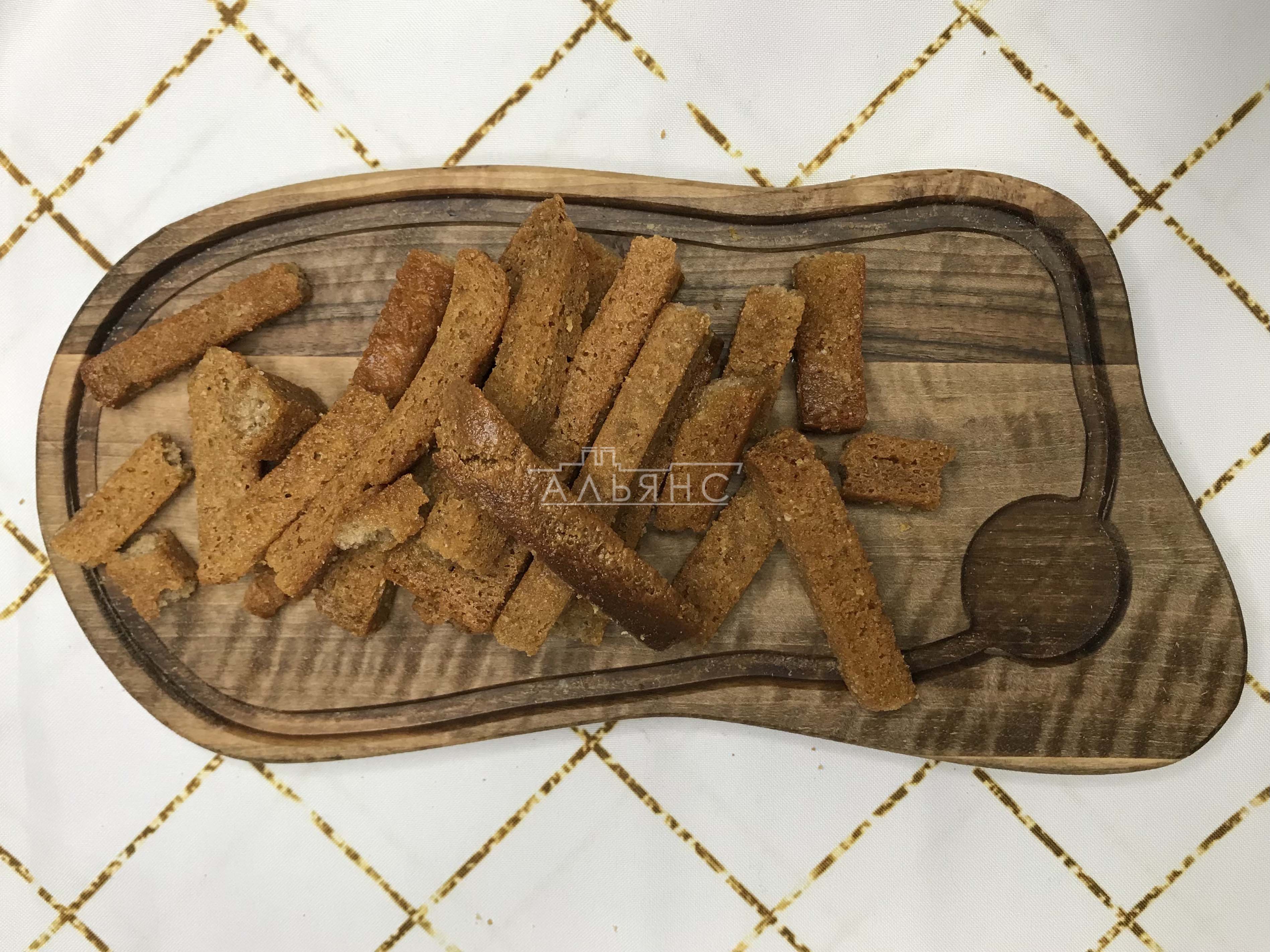 Деревенские гренки с чесноком в Самаре