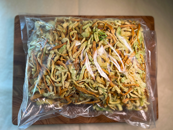 Нитка ЖАРЕНАЯ "Васаби" Oktobersnack 1 кг (сырный продукт) в Самаре