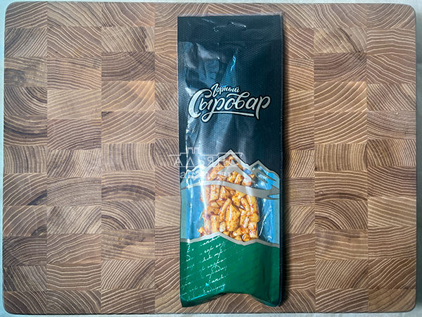 Сыр 60 гр ГОРНЫЙ СЫРОВАР (Бочонок копчёный с аджикой) в Самаре