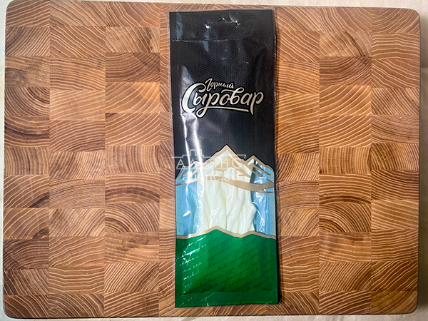 Сыр 60 гр ГОРНЫЙ СЫРОВАР (Нити) в Самаре